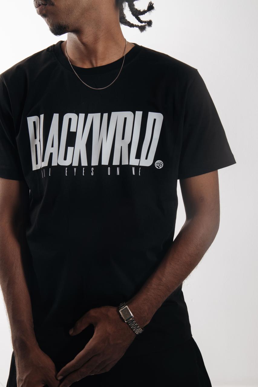 Men Spotlight Slim Tee